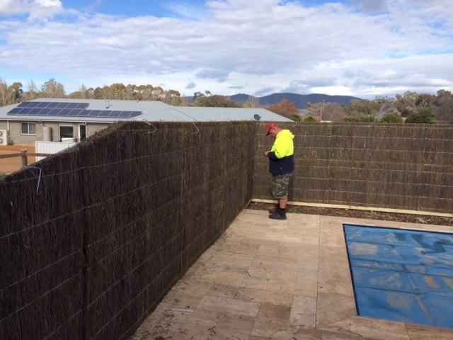 new-brush-wood-panel-fence-mudgee