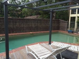 pool-compliant-brushwood-fence